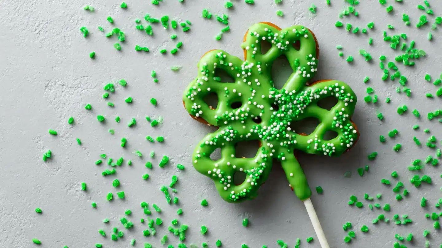 Pretzel Shamrocks
